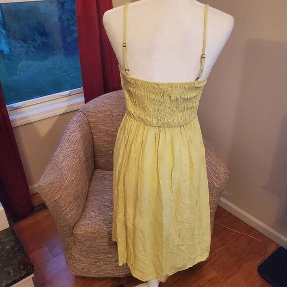 NWT WIld Fable Bright Yellow Stretchy Midi Dress Size XS - Picture 5 of 10